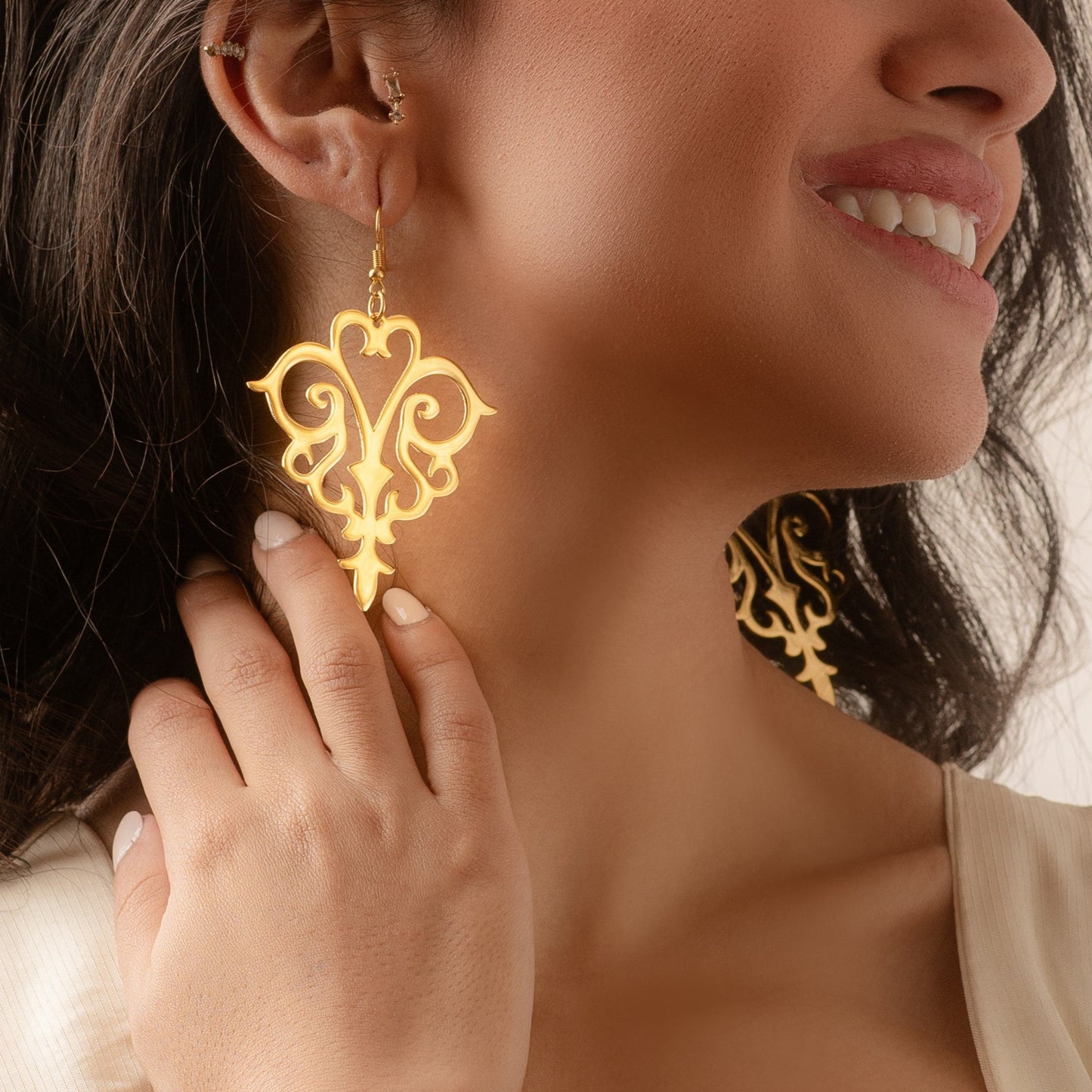 Hidden Majesty Earrings