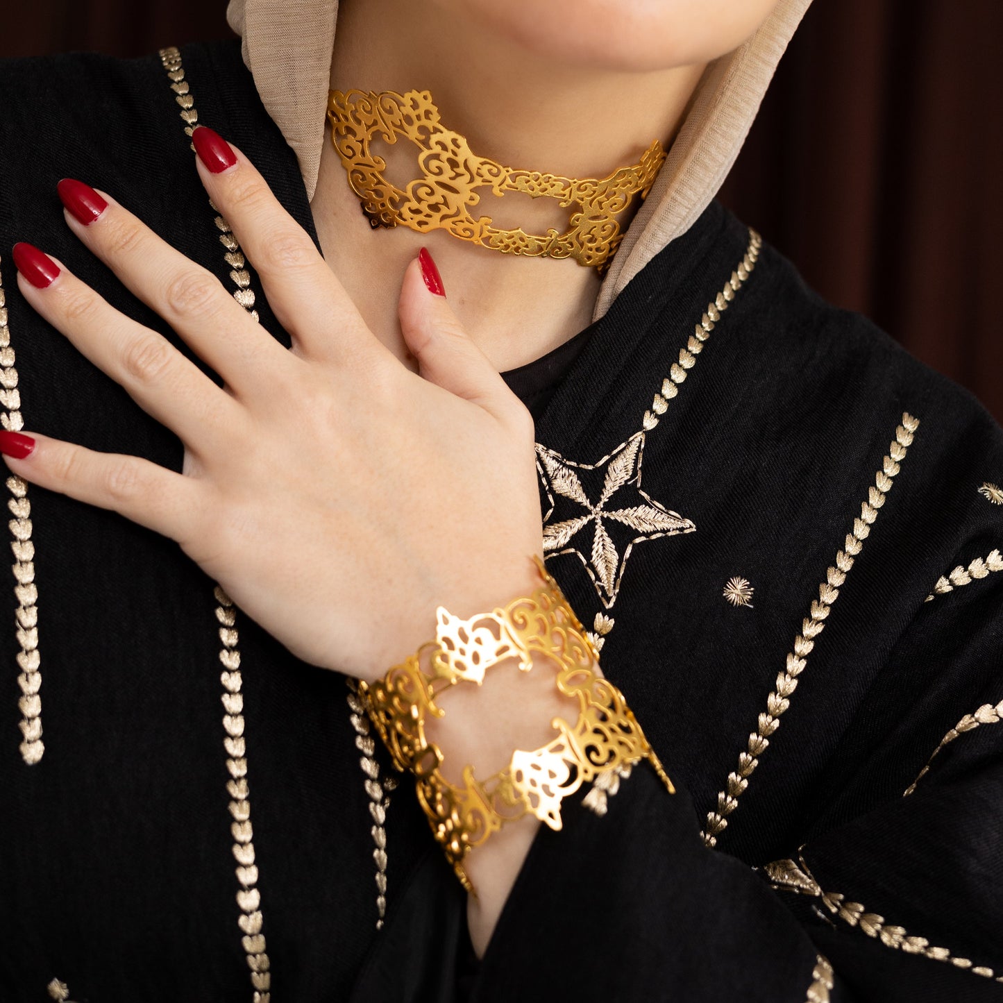 Royal Arabesque Cuff 2