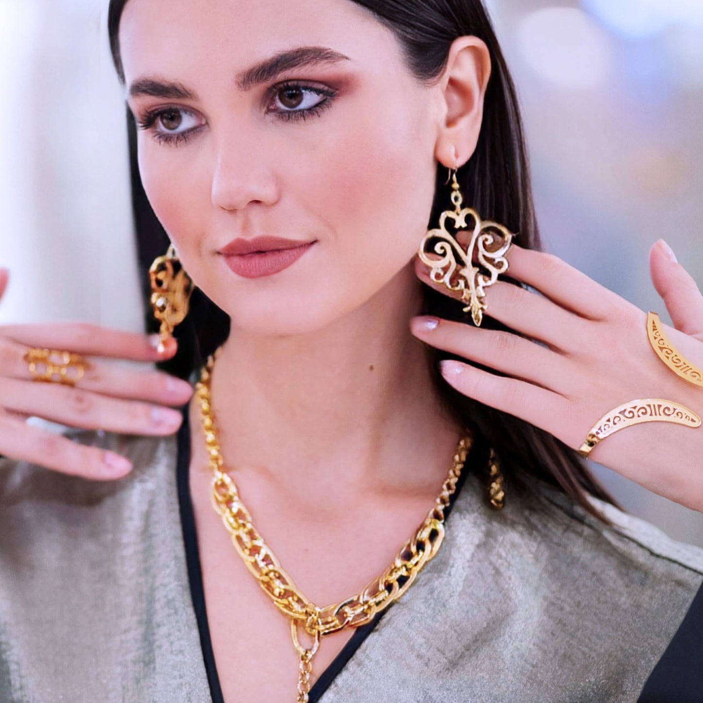 Hidden Majesty Earrings