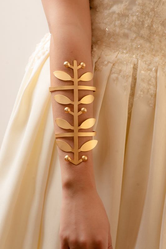 The Roman Leaf Cuff