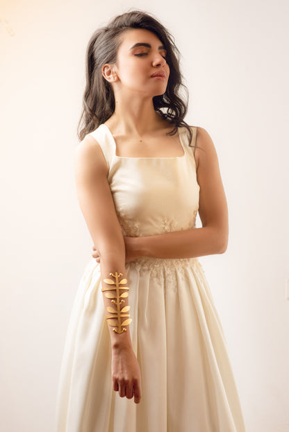 The Roman Leaf Cuff