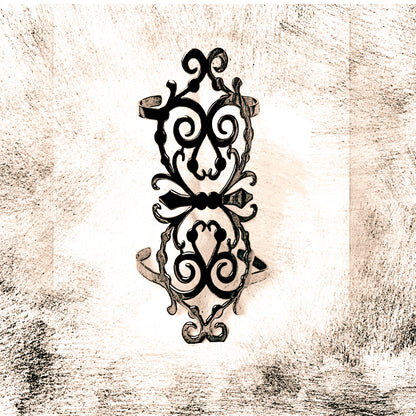 The Monarch Majesty Cuff